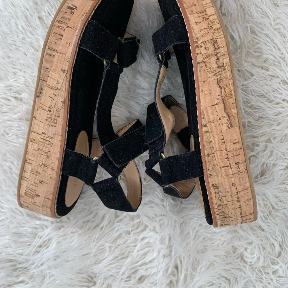 Miim Black Velvet Kork Strappy Platform Sandals Women’s Size 8.5 - Picture 2 of 8